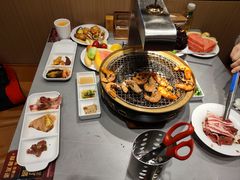 -山焱·炭火自助烤肉(周浦万达店)