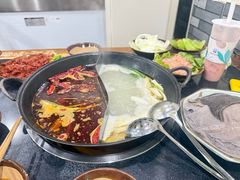 -重庆故事姊妹老火锅(财经学院店)