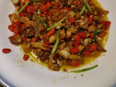 -俏湘厨•地道湘菜(建华南路店)