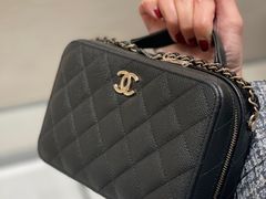 -CHANEL(恒隆广场店)