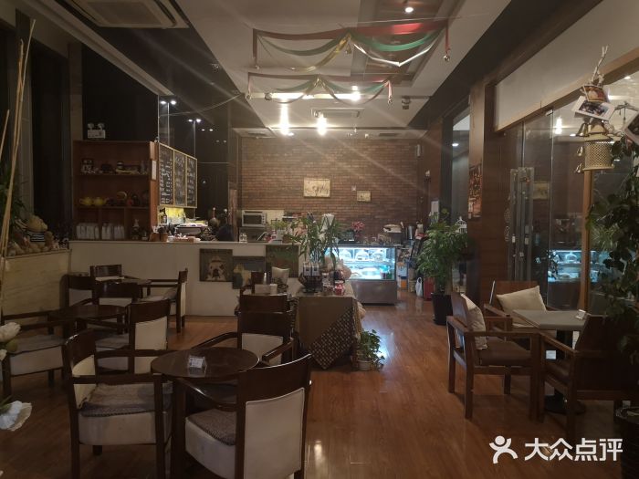 2 MINUTES COFFEE咖啡培训(延安西路店)大堂图片