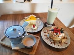 -彳亍咖啡·这里(水湾路店)