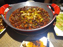 江鱼做水煮鱼-渝信川菜(长安店)