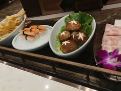 -捞神汤物料理(正大广场店)