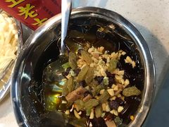 -憨铁匠老火锅(龙岗万科里店)