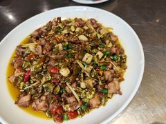 -六合居·明厨亮灶餐厅(成双大道店)