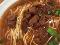 -三两春肚肺汤(崂山路店)