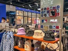 -王府井奥莱临潼小镇(临潼店)