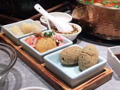 -野山舂·贵州现舂酸汤牛肉(民生路店)