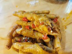 -二孃鸡爪爪(东郊记忆店)