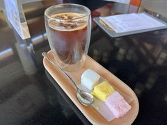 -亚龙湾喜来登·美景台大堂吧