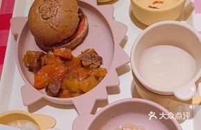 Beef Rice Bowl & Steak Skewer Kids Meal