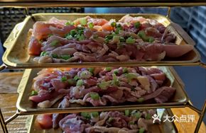 Fresh-cut Guangdong Chicken Pot