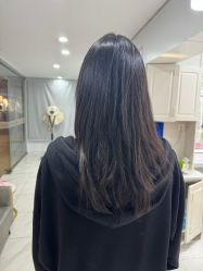 -镁连社·美联社