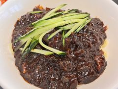 炸酱面-桃园中华料理炸酱面(燕儿岛路店)