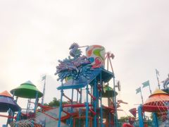 -汤山欢乐水世界