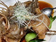 -泓历皇朝酒店(东亭店)