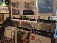-黑胶星球(华发中城商都店)