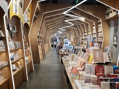 -覔书店(壹方城店)