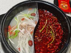 -钢管厂五区小郡肝串串香(南山店)