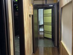 -荒岛实景沉浸密室(江汉路1店)