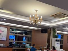 -万山楼海鲜酒家·二十三年老字号