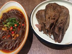 -龙聚德北京烤鸭(沙坪坝华宇A馆店)
