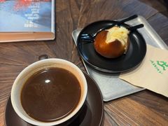 -出走咖啡·面包(宋庄店)