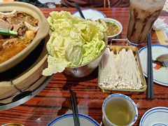 -沙胆彪炭炉牛杂煲(上海日月光广场店)