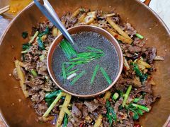 -牛喵喵铜锅牛肉馆
