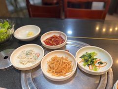 小菜-本家韩国烤肉(财富大厦店)