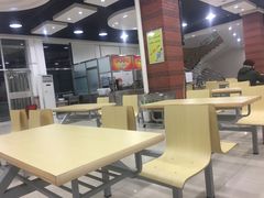 大堂-北京联合大学本部食堂