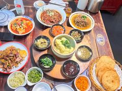-蓝田九大碗民俗食府(蓝田店)