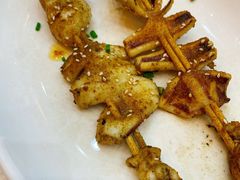 -覃记海鲜美食餐厅