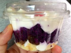 迷你紫薯提子蛋糕-红宝石·鲜奶小方(莘庄店)