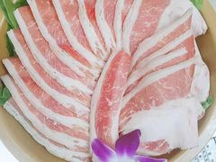 -钱小主·自助回旋烤肉火锅餐厅(东方新天地店)