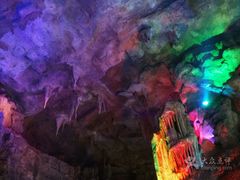 -泰安地下龙宫景区