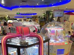 -反斗乐园π·电玩·高空拓展·蹦床(龙华天虹店)