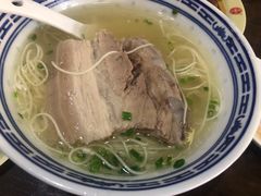 枫镇大肉面肉13面17-同得兴 Since·1995 传统苏式面馆(嘉馀坊店)