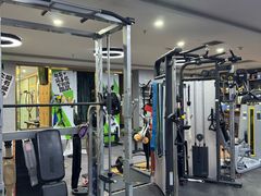 -迈劲健身专业私教(朝青汇店)