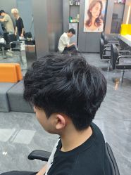 -米可造型烫发染发