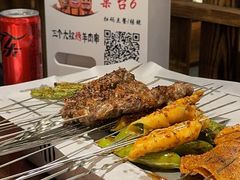 -三个大叔烤羊肉串·歌手驻唱·碳烤鲜肉(西三旗店)