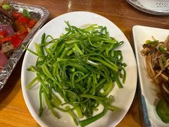 -小厨子私房菜·云南美食店