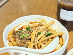 -皇城坝小吃(科华成都王府井购物中心店)