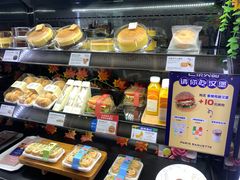 面包甜点陈列柜-巴黎贝甜(国贸店)