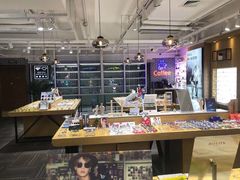 -鲸渝眼镜·浅目视光(春熙路店)
