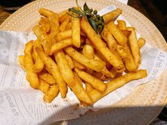 -1886德国汽车餐厅(外滩中央店)