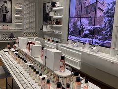 店内环境-Dior迪奥(上海世茂广场店)