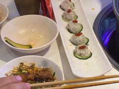 -钢管厂五区小郡肝串串香(蜀都万达店)