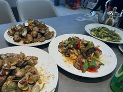 -鑫渔港海鲜本地菜·山海关浑锅(东戴河店)